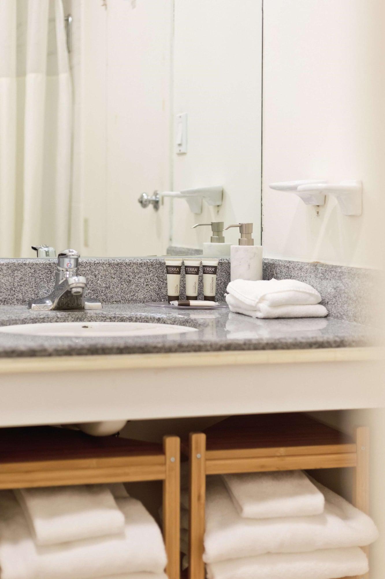 Stamford Suites (Adults Only) Ngoại thất bức ảnh