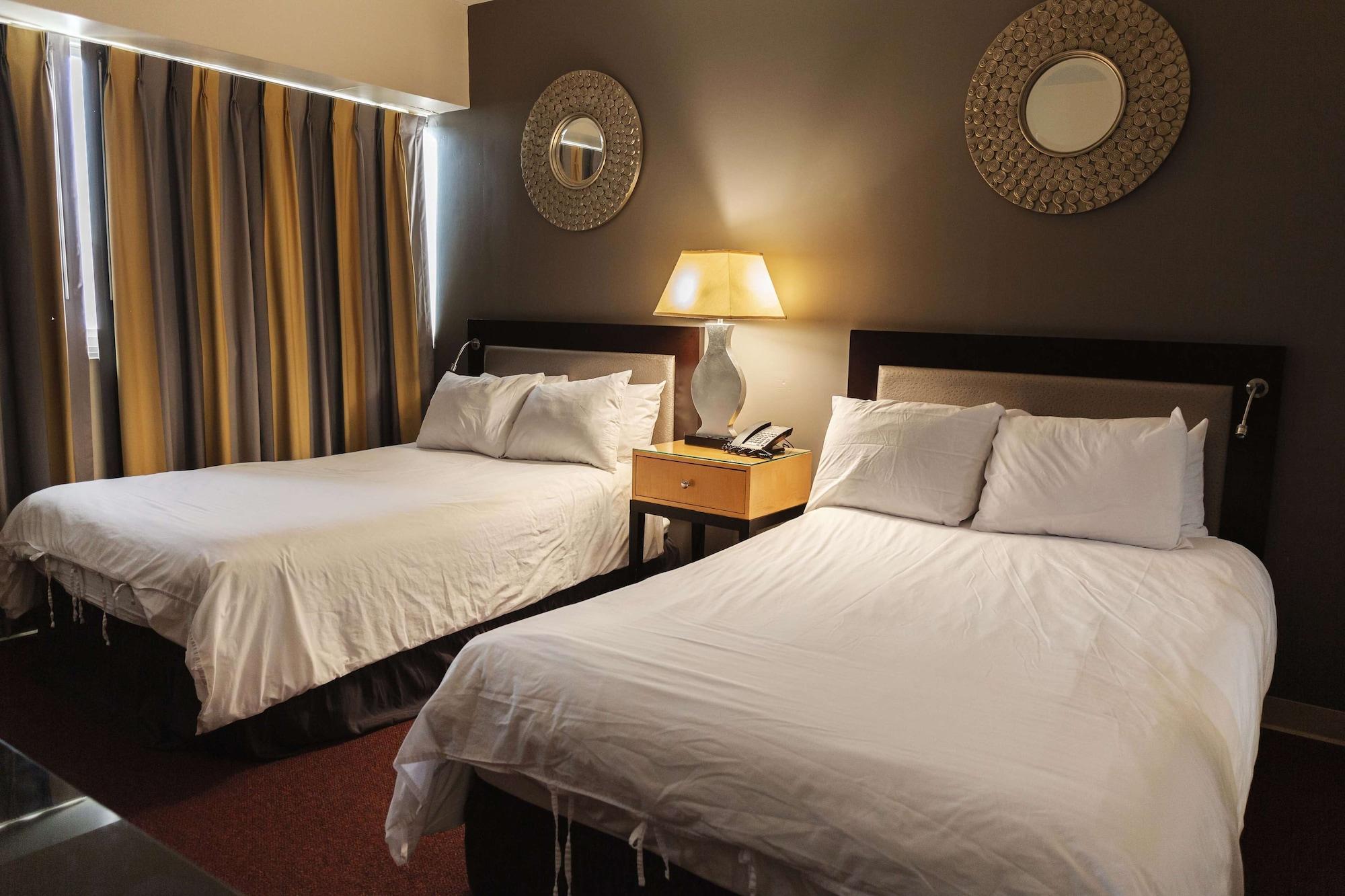 Stamford Suites (Adults Only) Ngoại thất bức ảnh