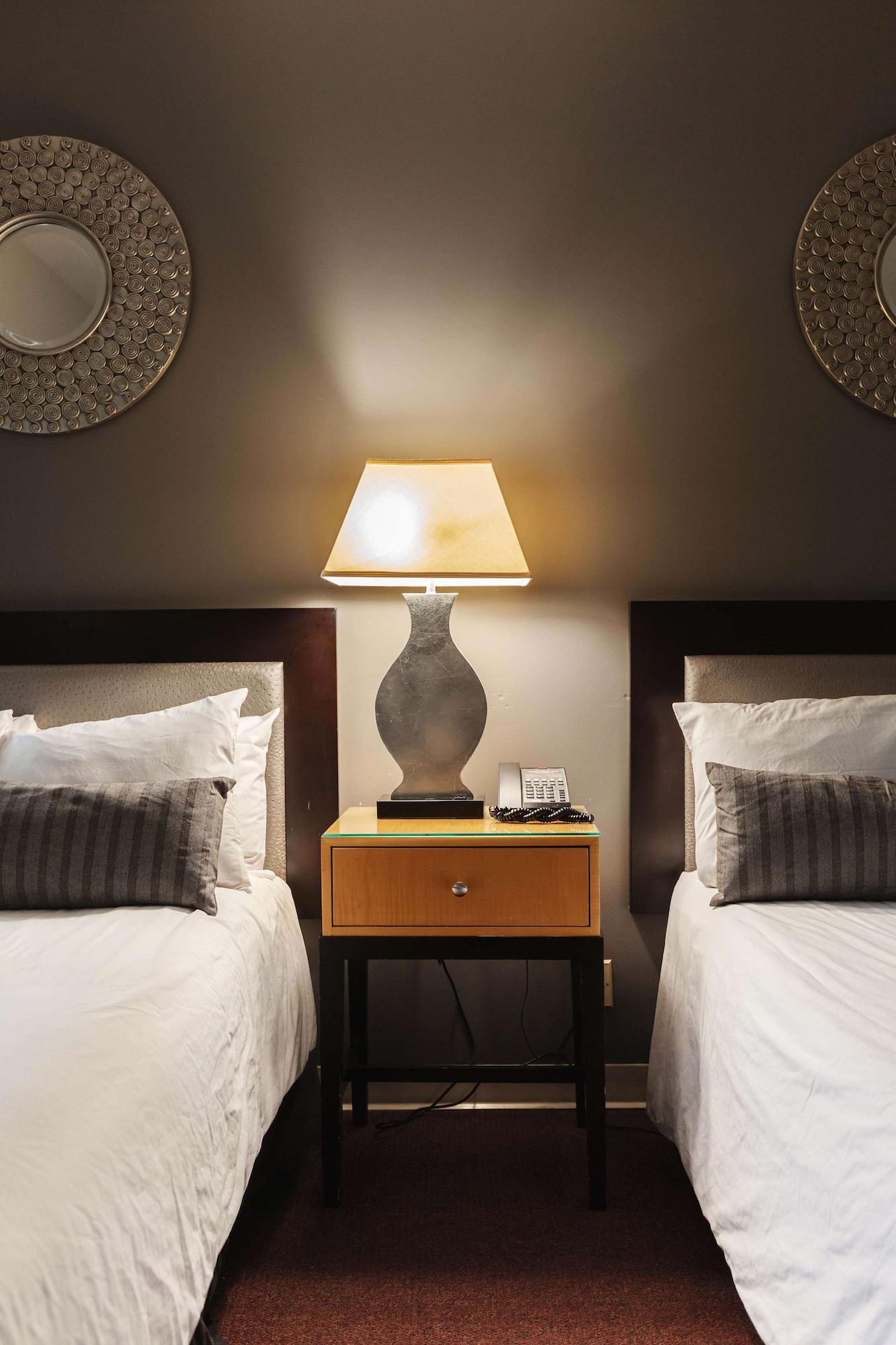 Stamford Suites (Adults Only) Ngoại thất bức ảnh